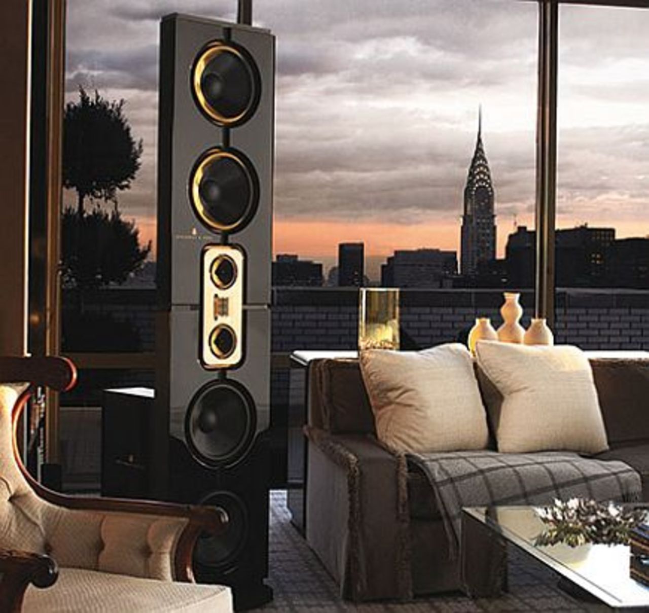 Monsterhögtalare från Steinway-Lyngdorf