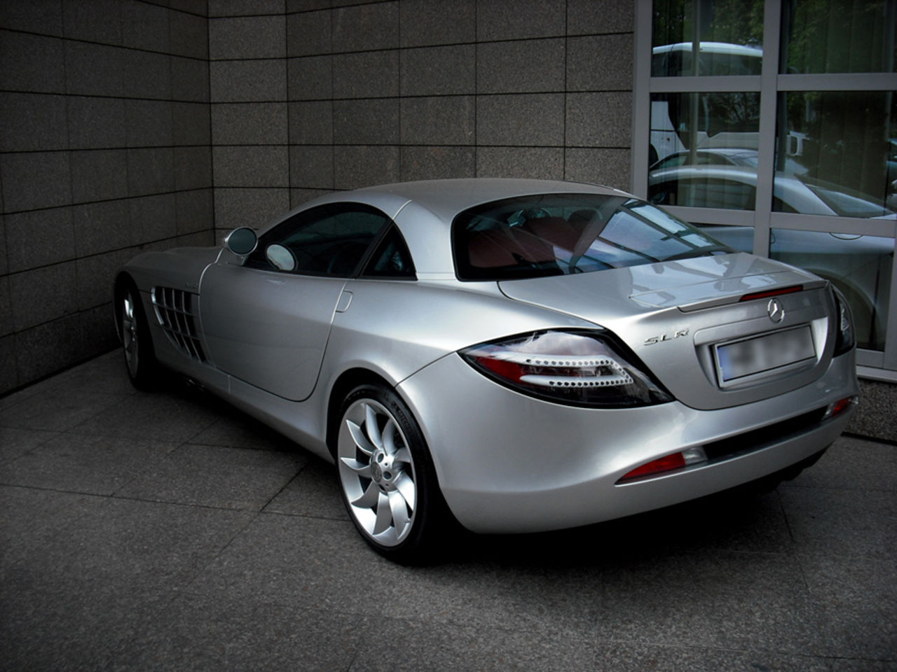 Mercedes McLaren SLR