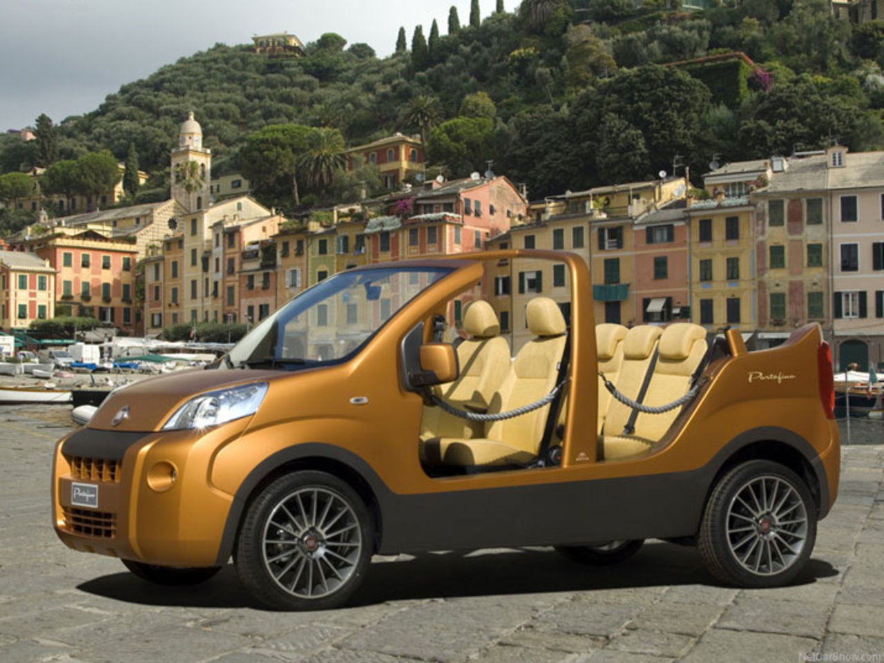 Fiat visar upp Portofino-koncept