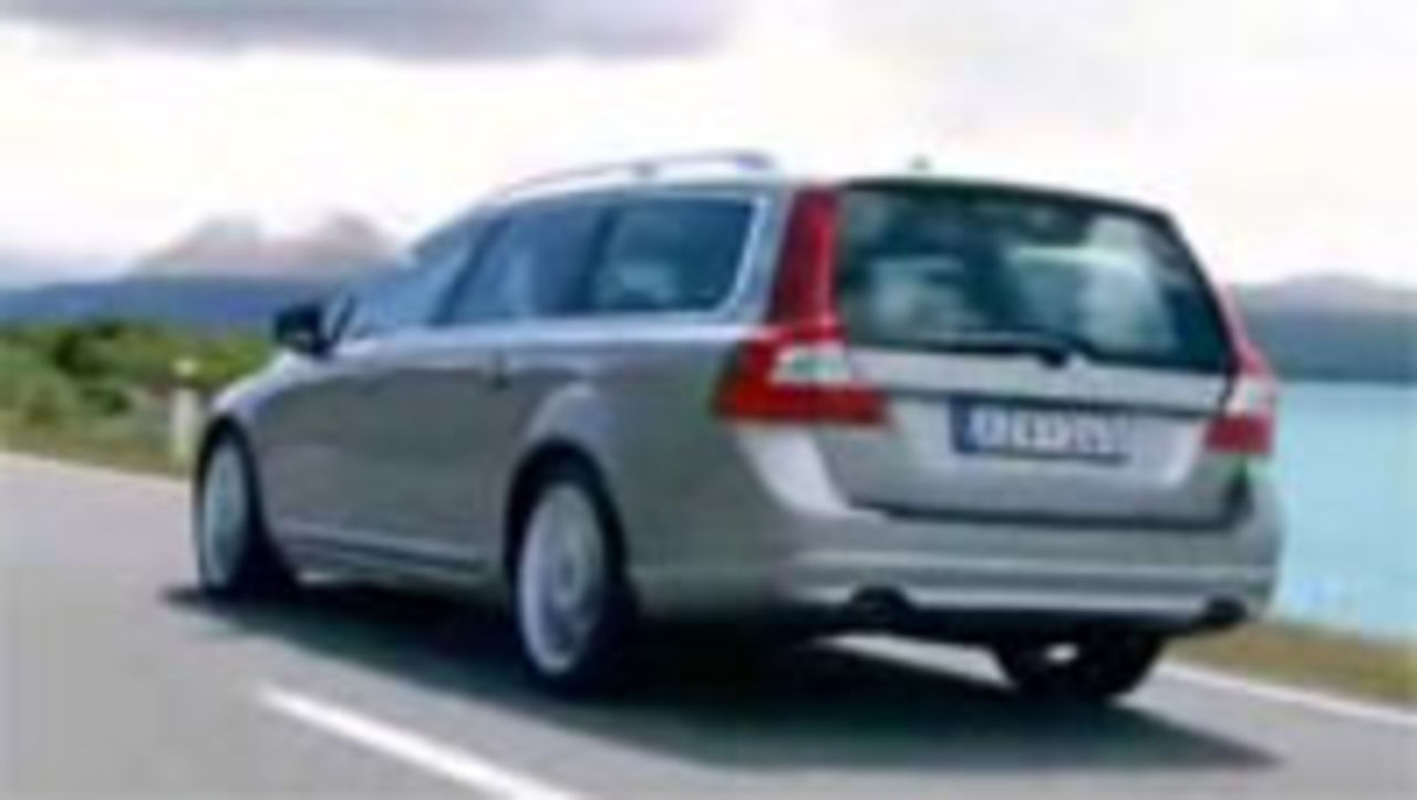 Massvis med rörligt material på nya Volvo V70