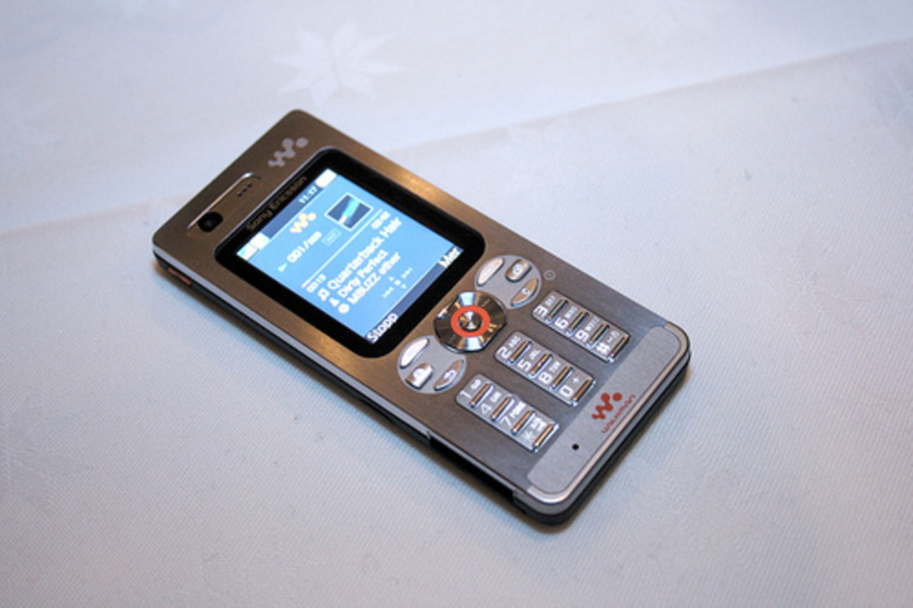 Bilder på de nya Sony Ericsson-telefonerna