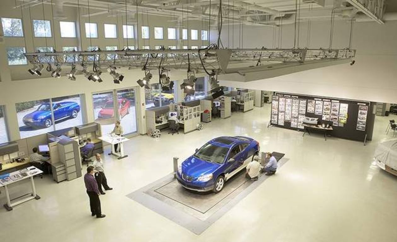 Saab senarelägger kommande modeller