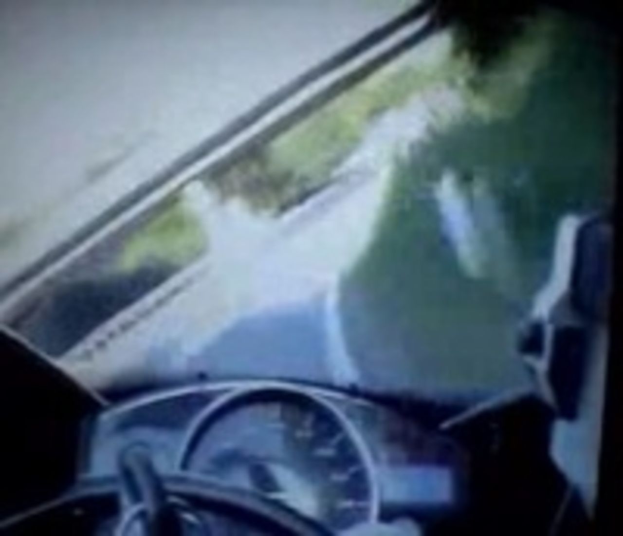 Yamaha R1 möter Bugatti Veyron och Porsche Carrera GT