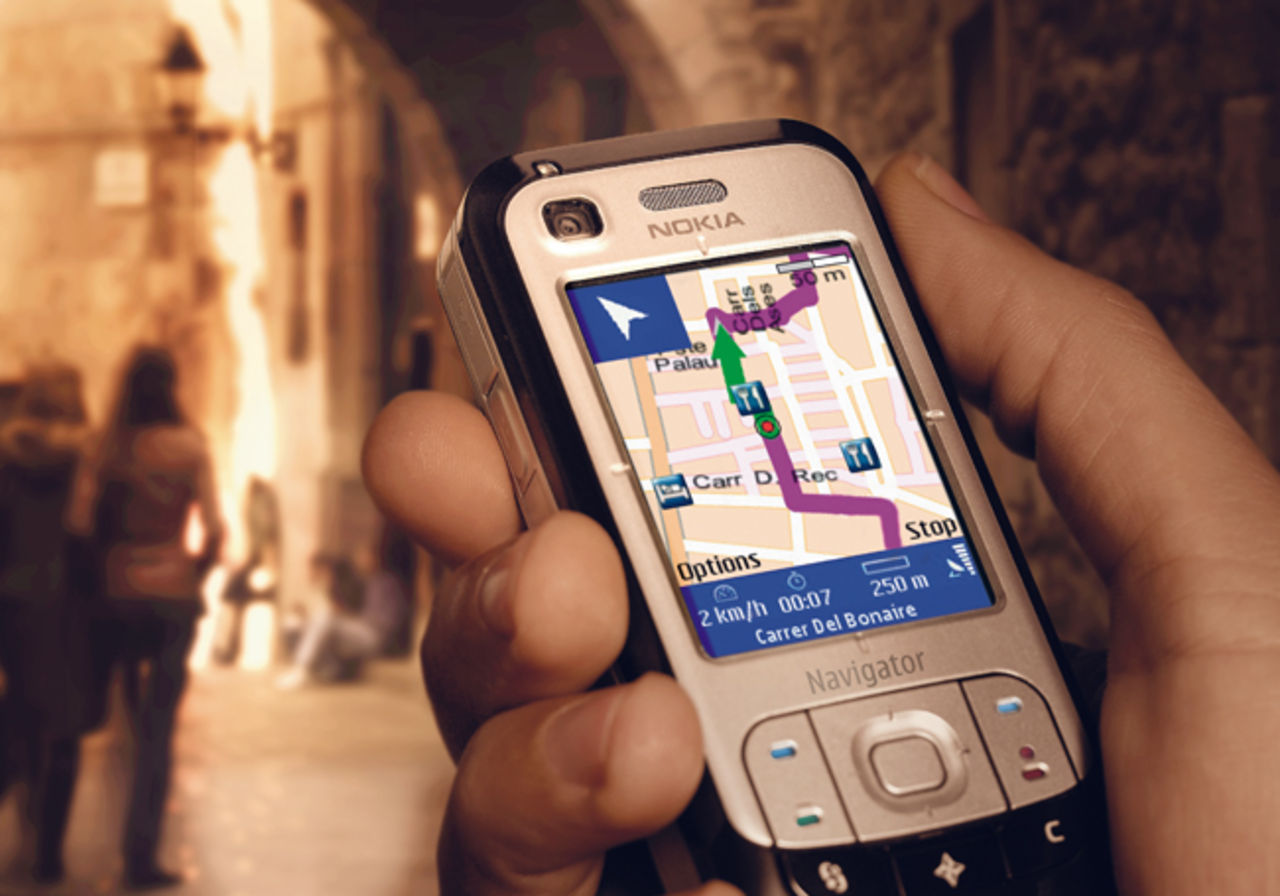 Hitta vägen med Nokia 6110 Navigator