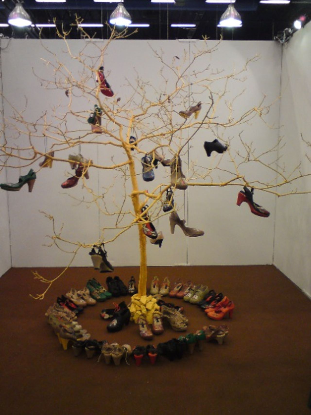 ÅW There goes the Neighbourhood