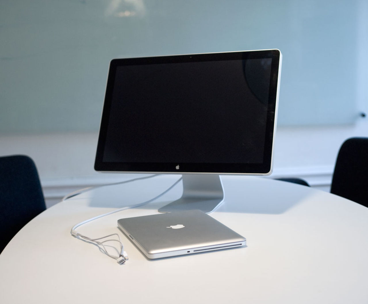 Test: LED Cinema Display 24