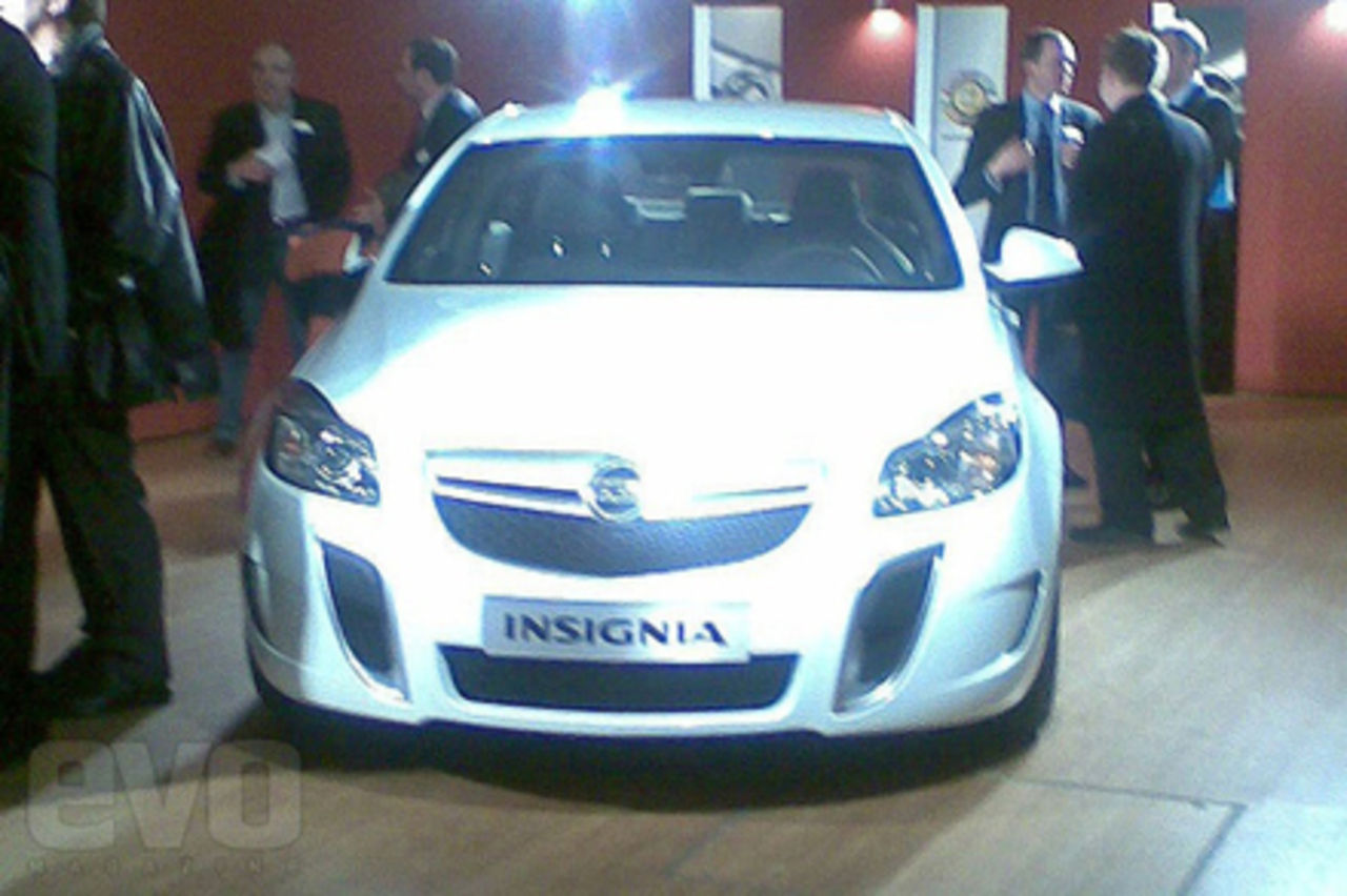 Insignia OPC visas i Geneve