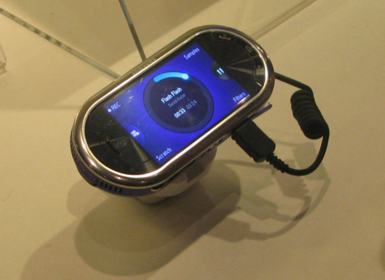 MWC 2009: Samsung Beat Edition