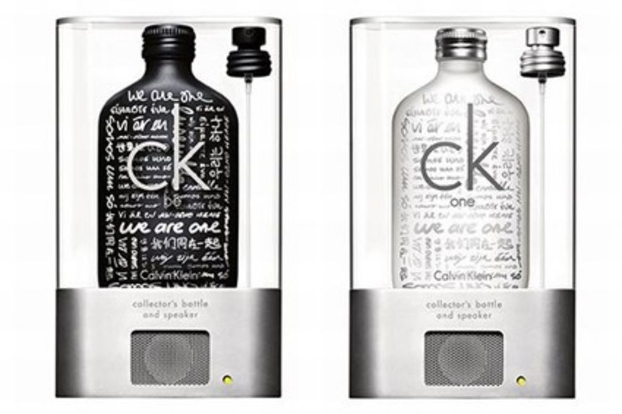 Få högtalare på köpet när du köper parfym