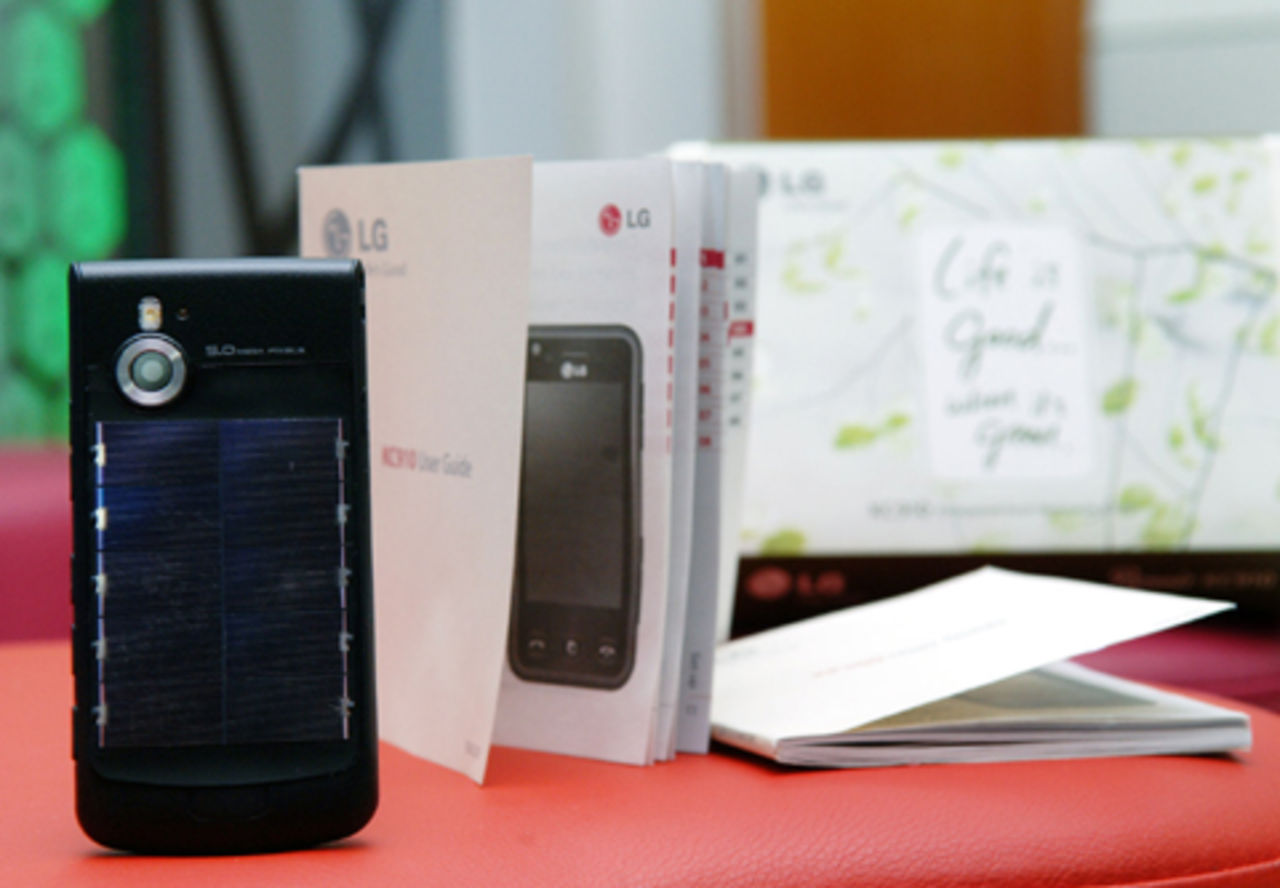 MWC 2009: Solcellsmobil från LG