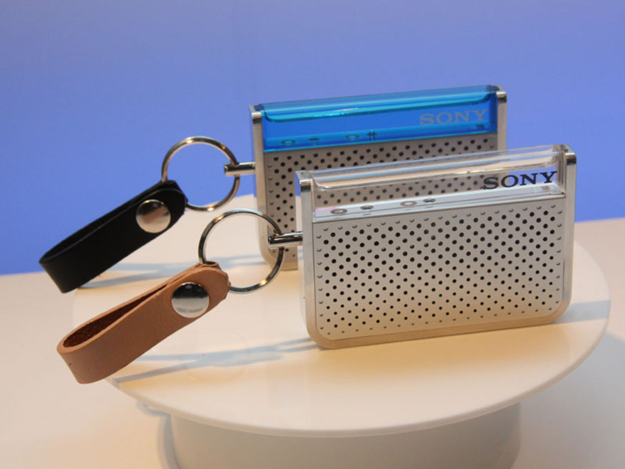 Sony visar bränslecells-batterier