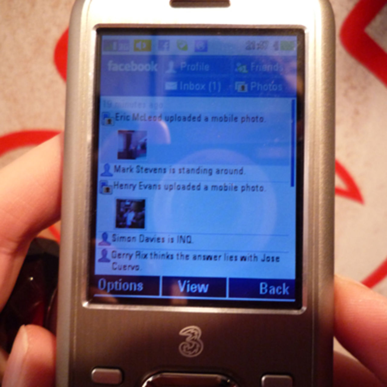 Facebook är populärast i mobilen