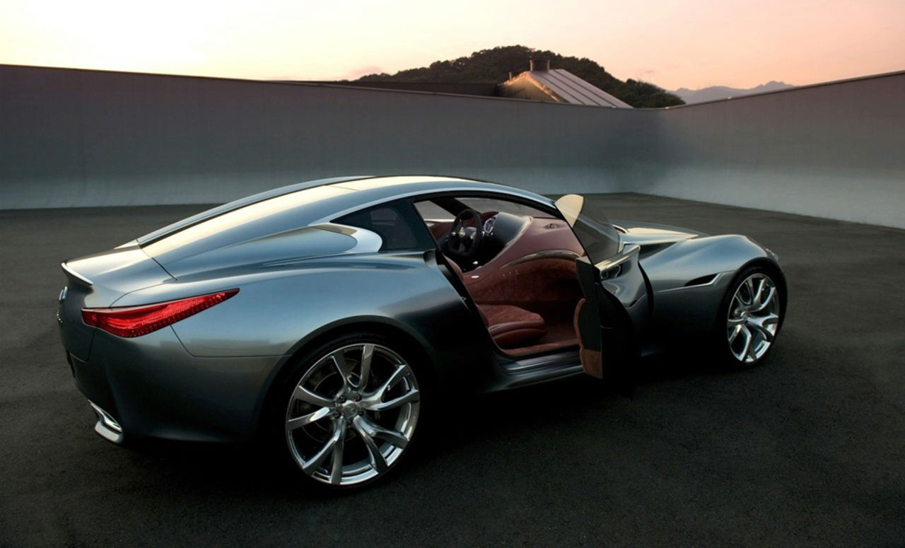 Infiniti Essence Concept