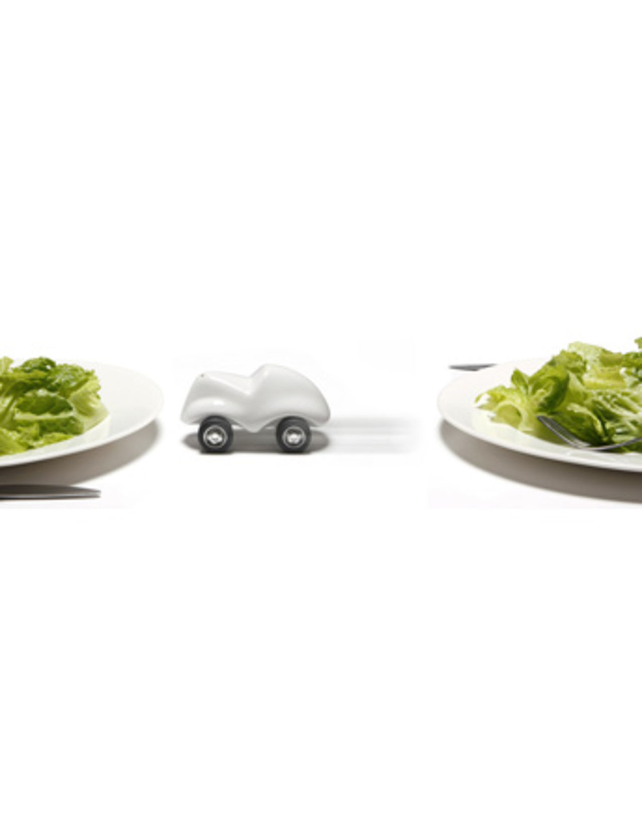 Wheel you pass me the salt? 