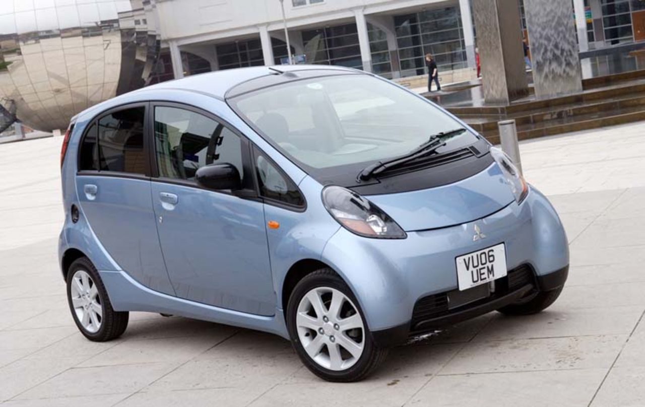 Mitsubishi <i>i</i> till Storbritannien